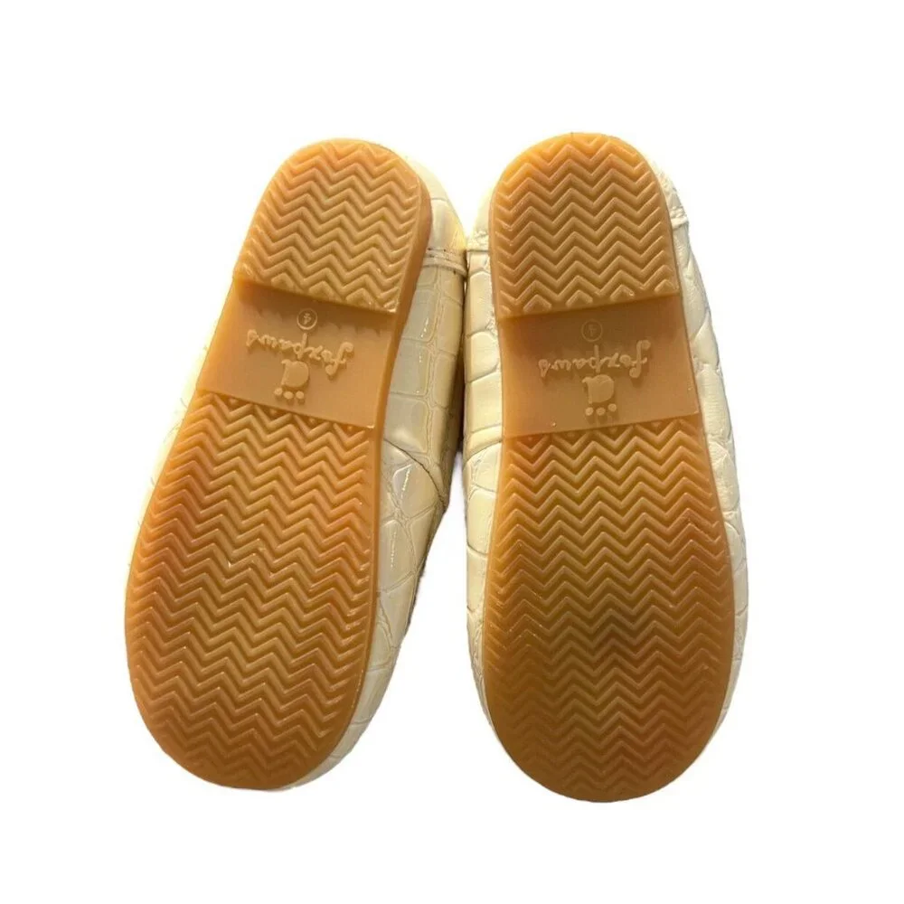 Foxpaws Sz 4 Ecru Cream Leather Moccasin Slides